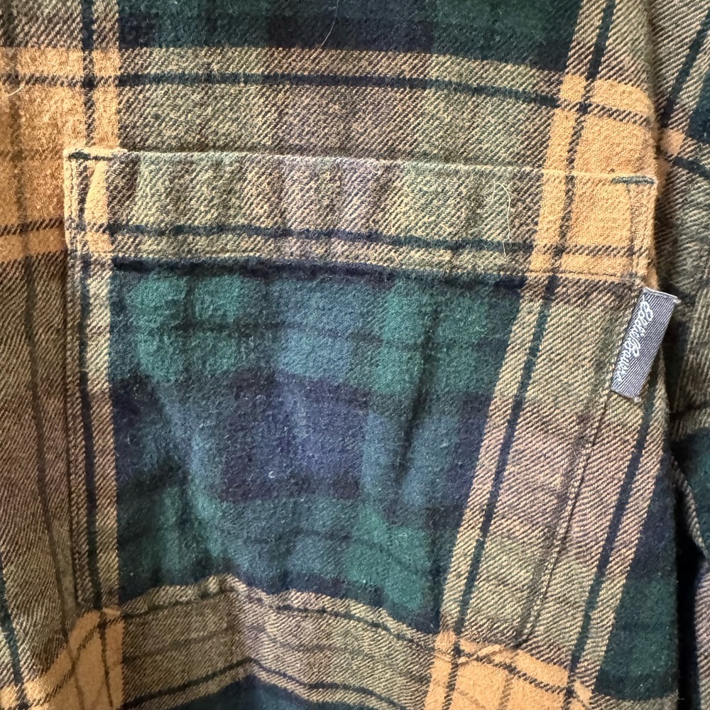 Eddie Bauer Green and Black Flannel Shirt Size Large - Picture 3 of 6